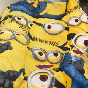 Absolutely adorable despicable Me minion blanket